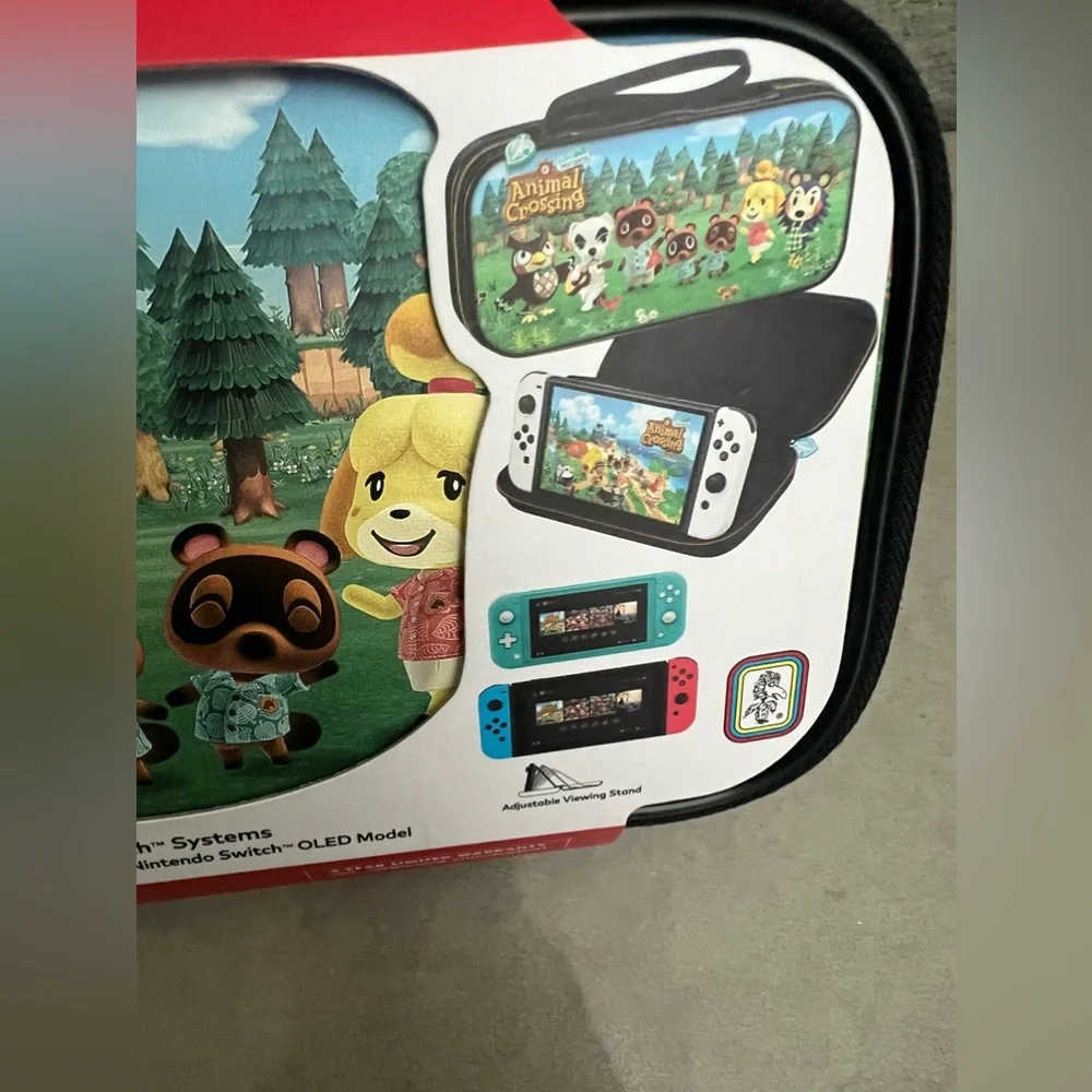 Nintendo Switch Game Traveler Deluxe Travel Case - Animal Crossing: New